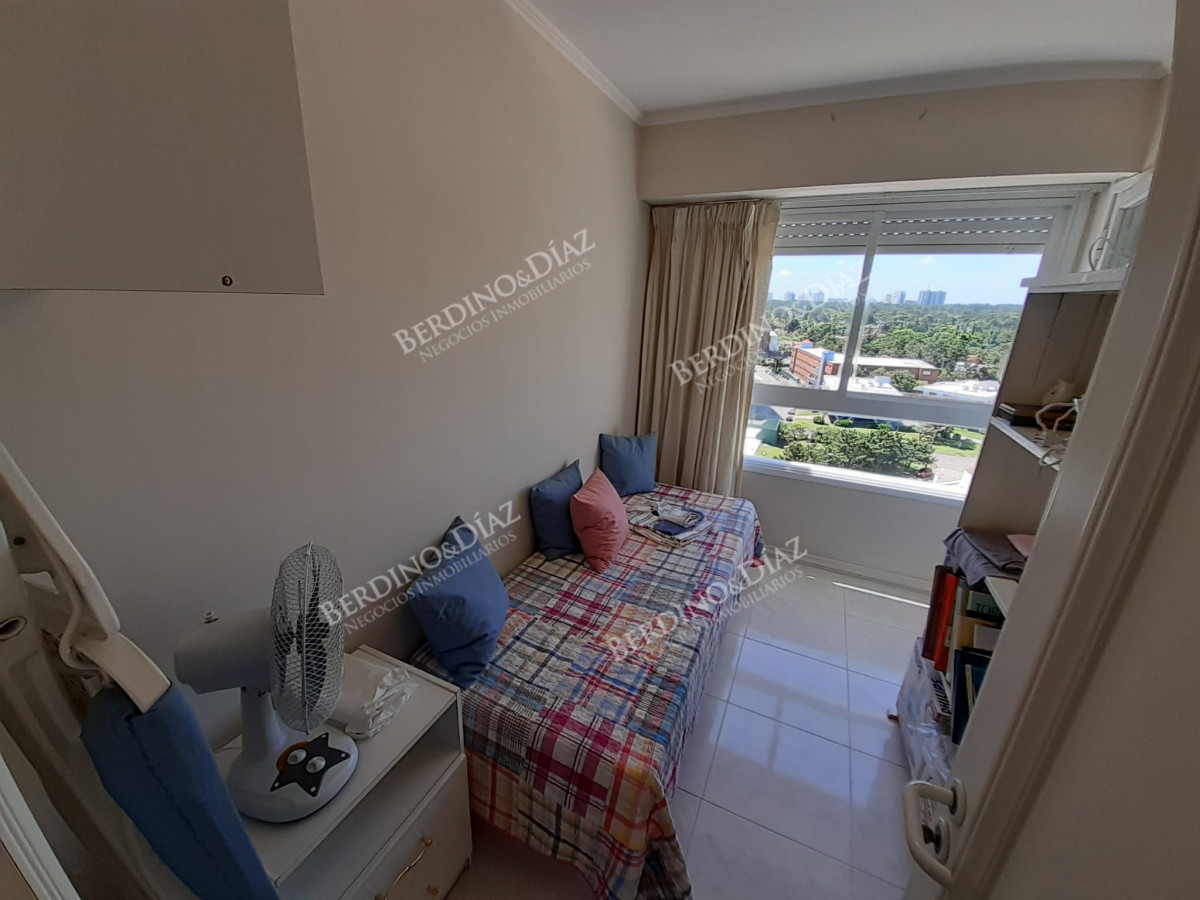 Apartamento ID.2794 - Apartmantoo en venta en edificio de Alta gama en playa mansa