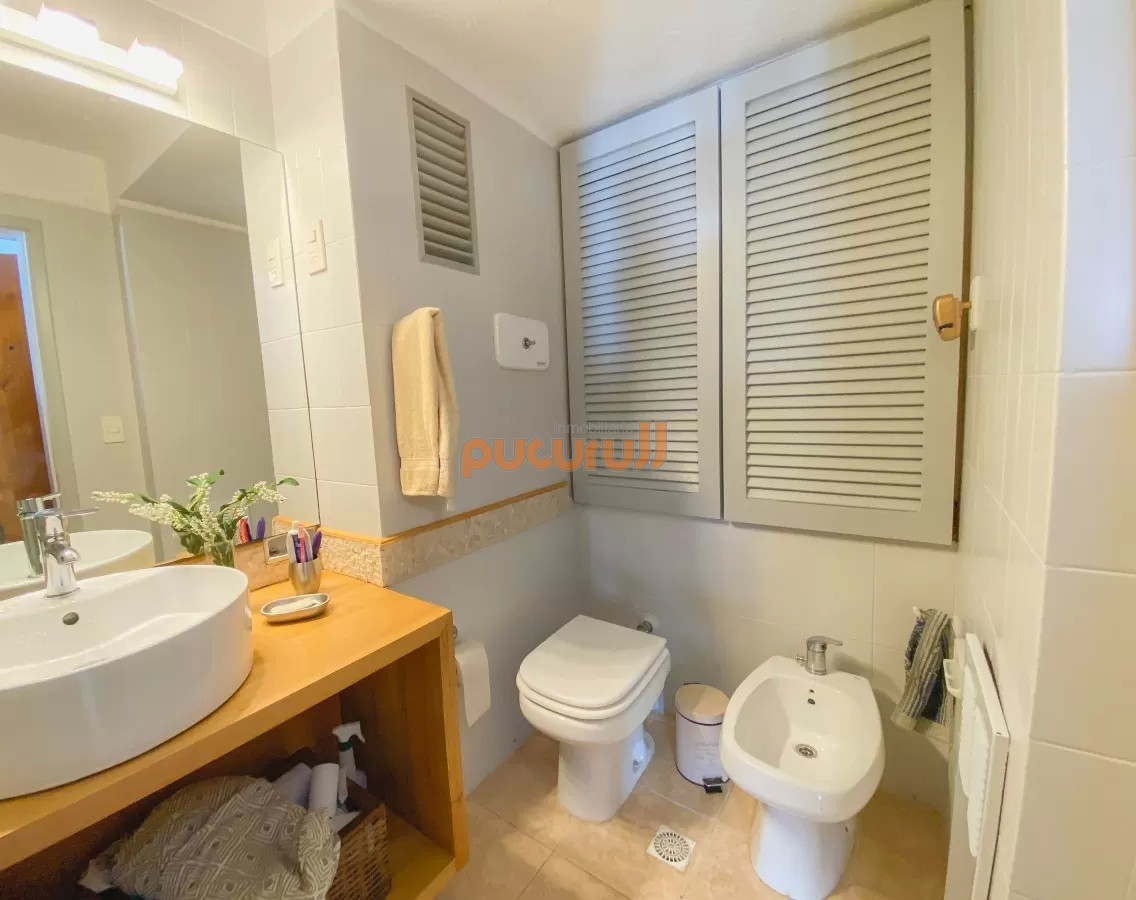 Apartamento ID.2597 - Apartamento en Venta de 1 dormitorio en Torre verona , Punta del este 