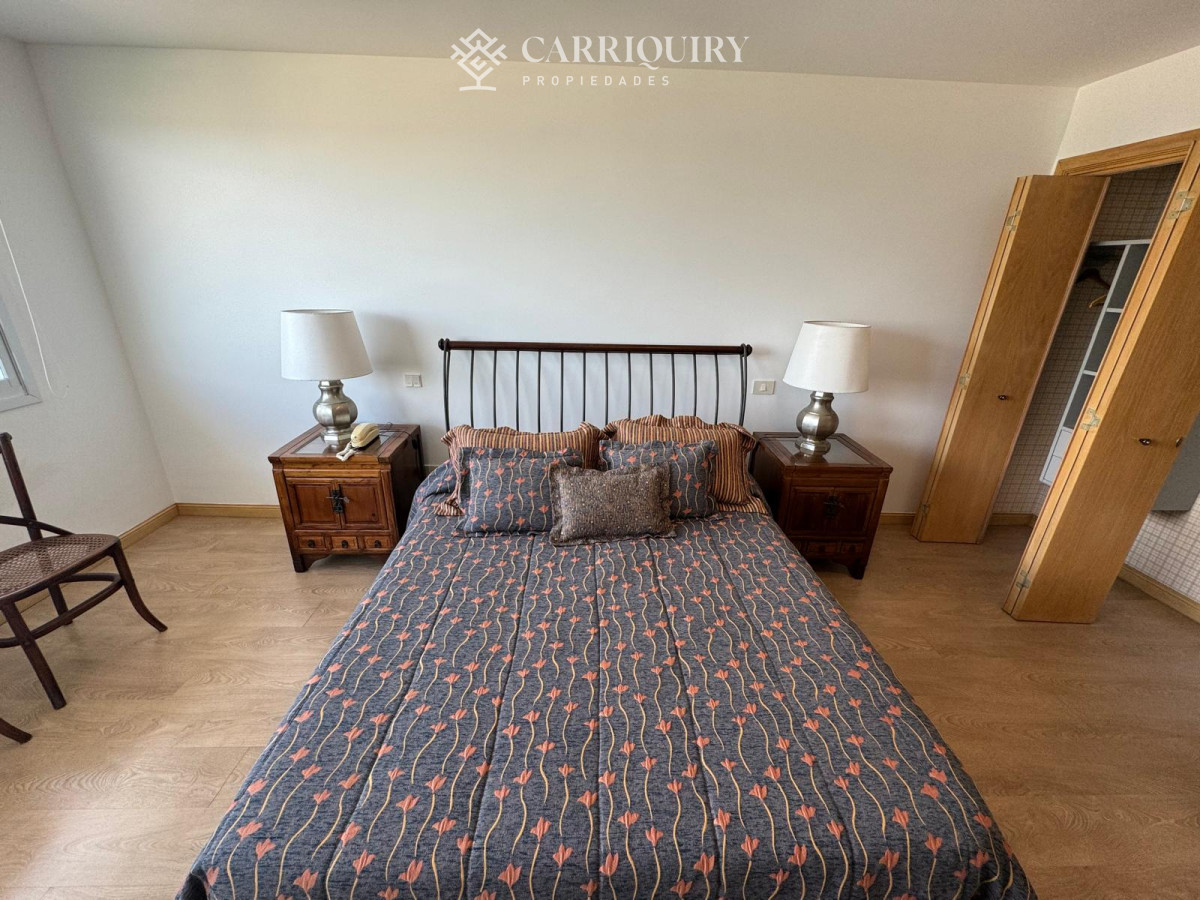 Apartamento ID.8248/Departamento-en-venta-3-dormitorios-en-suite- - Apartamento en playa Brava 