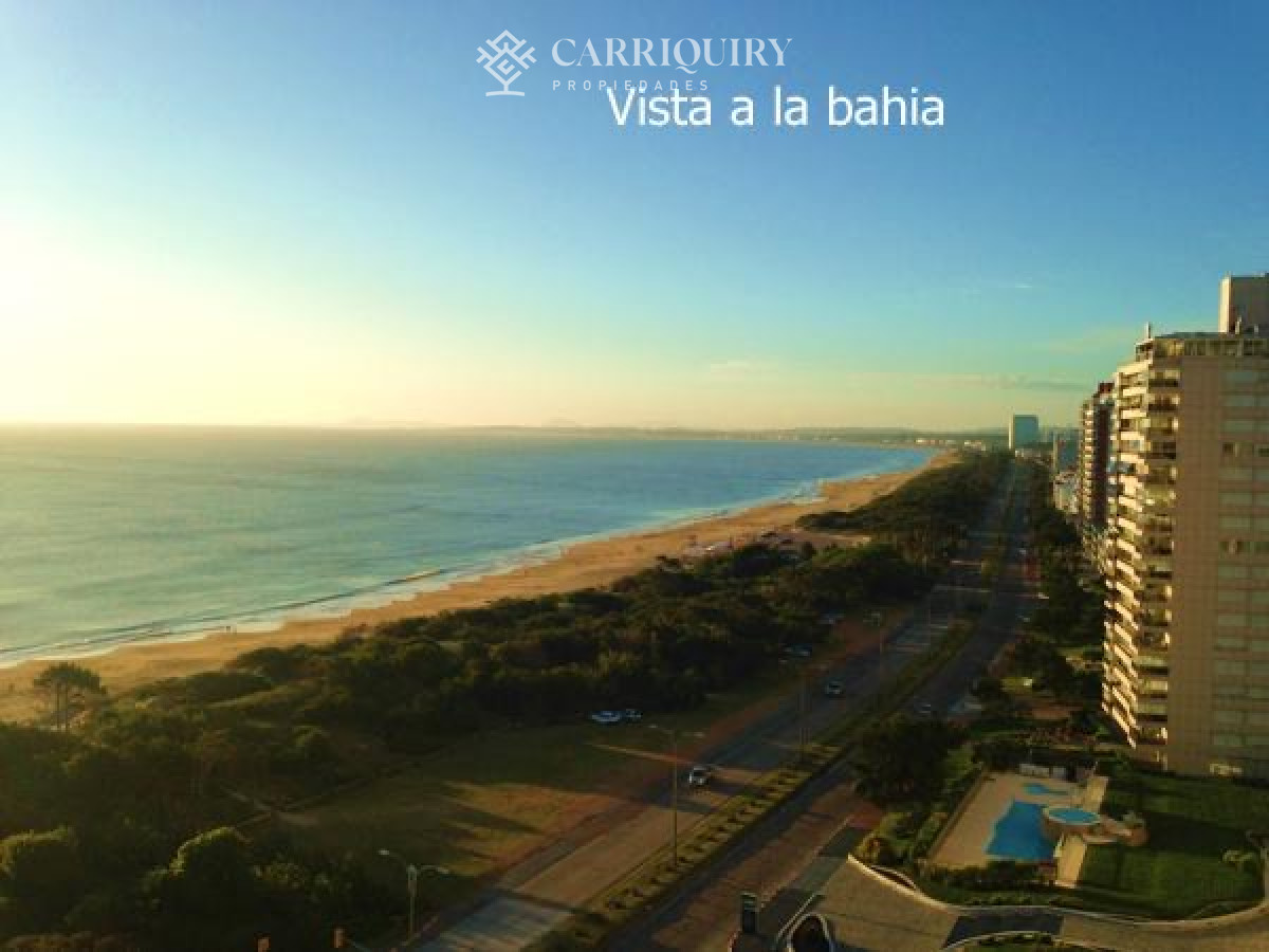 Apartamento ID.9187/Apartamento-en-venta-playa-Mansa-Punta-del-Este - Apartamento en Venta de 3 dormitorios en Punta del este , Playa Mansa , Edificio Tequendama , Frente al mar 