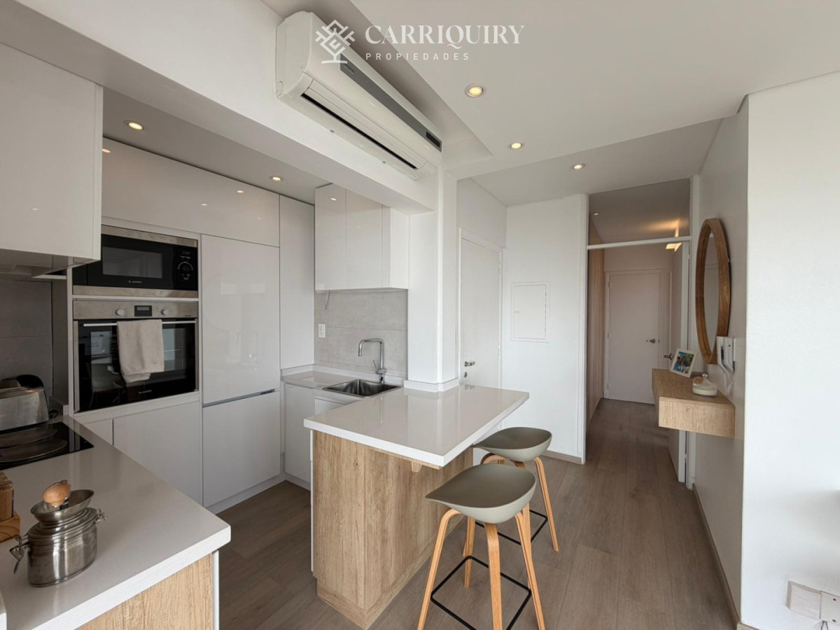 Apartamento ID.10097 - Apartamento de 2 dormitorios en venta en el Puerto , Punta del este 