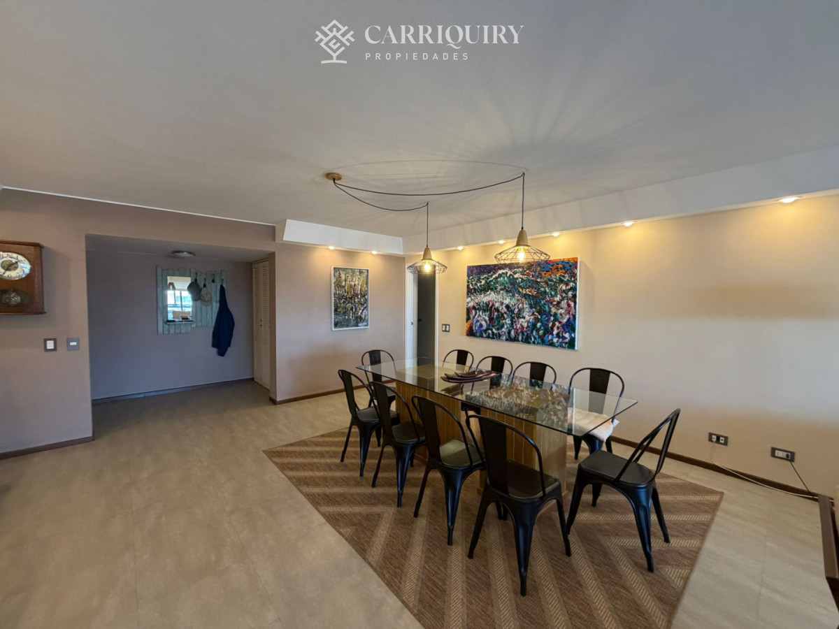 Apartamento ID.10271 - Apartamento en Venta de 3 dormitorio en Punta del este . Playa mansa , Parada 1 
