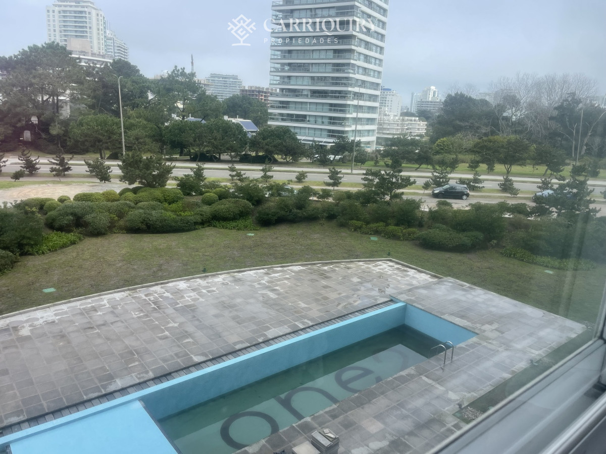 Apartamento ID.8786/Alquiler-temporal-Apartamento-1-DORMITORIO-en-Punta-del-Este,-Playa-Mansa-a-estrenar!!!- - Torre One 