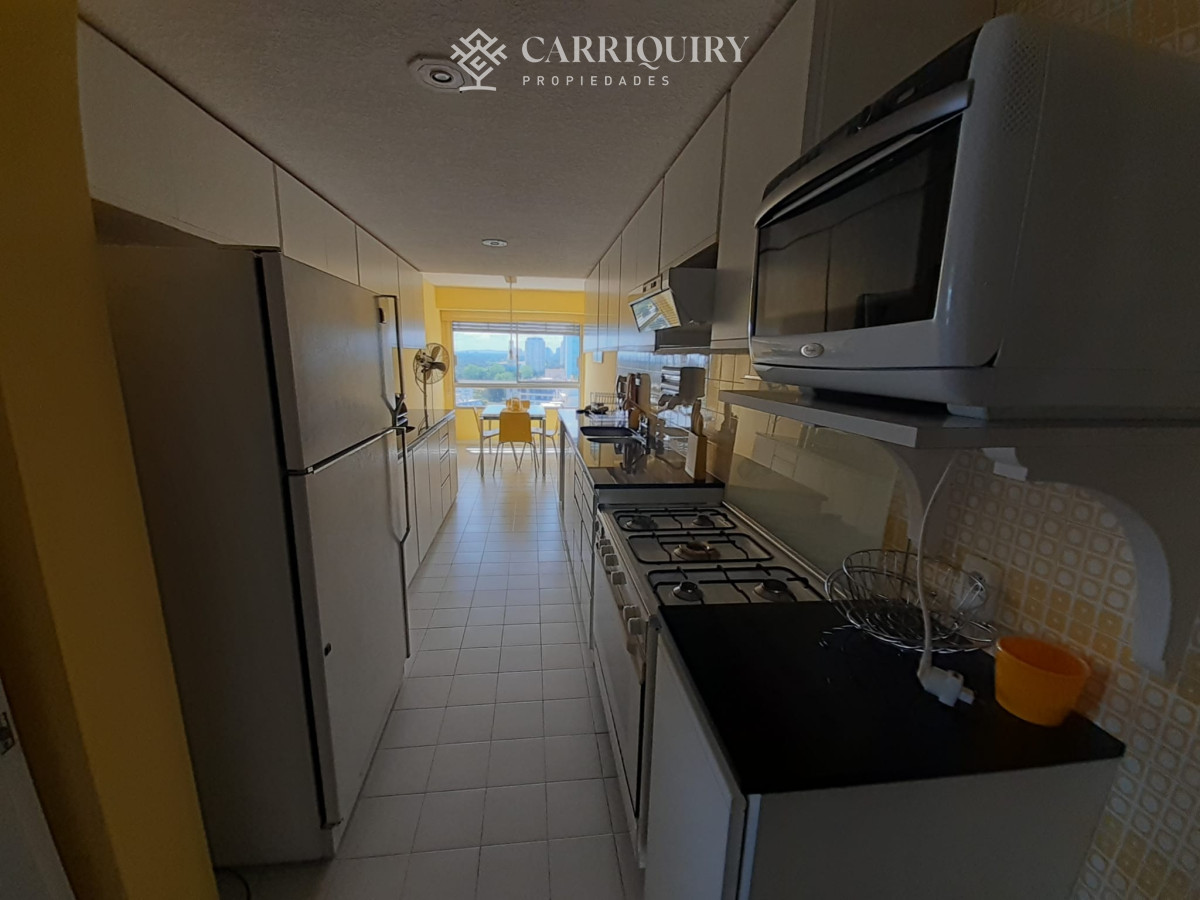 Apartamento ID.10633 - Apartamento en Venta de 3 dormitorios en  Punta del este , Playa Brava , Torre Tiburon 