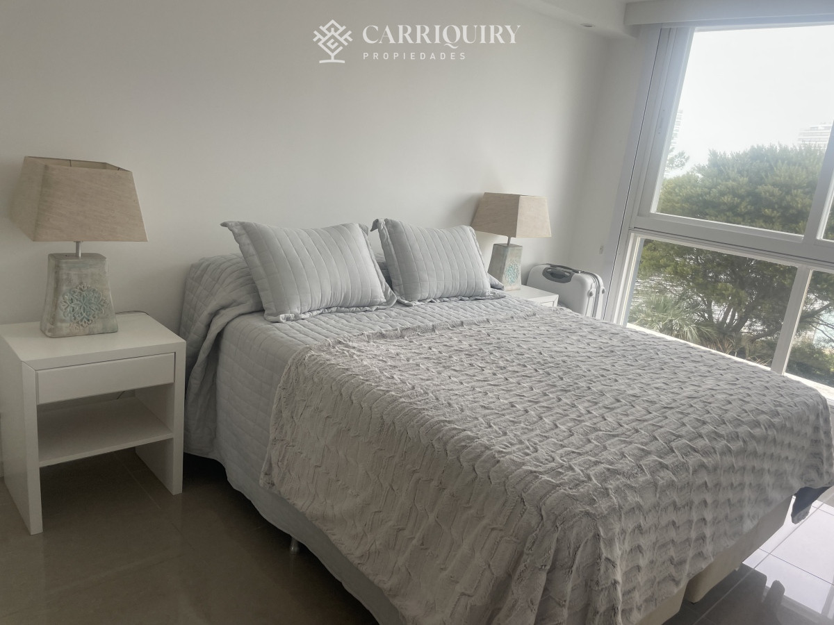 Apartamento ID.8786/Alquiler-temporal-Apartamento-1-DORMITORIO-en-Punta-del-Este,-Playa-Mansa-a-estrenar!!!- - Torre One 