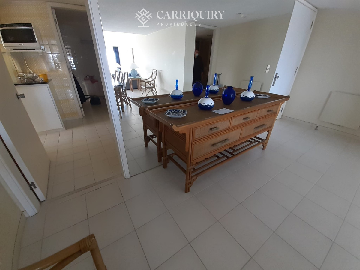 Apartamento ID.10633 - Apartamento en Venta de 3 dormitorios en  Punta del este , Playa Brava , Torre Tiburon 