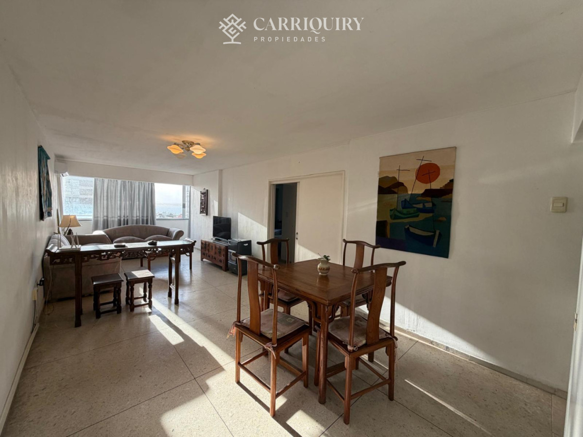 Apartamento ID.10040 - Apartamento de 2 dormitorios y medio en Punta del este , Gorlero , Península 