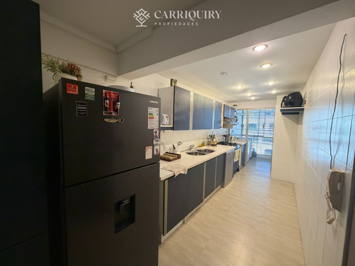 Apartamento ID.10271 - Apartamento en Venta de 3 dormitorio en Punta del este . Playa mansa , Parada 1 
