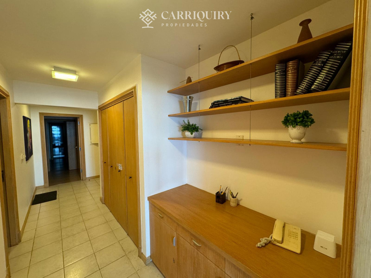 Apartamento ID.8248/Departamento-en-venta-3-dormitorios-en-suite- - Apartamento en playa Brava 