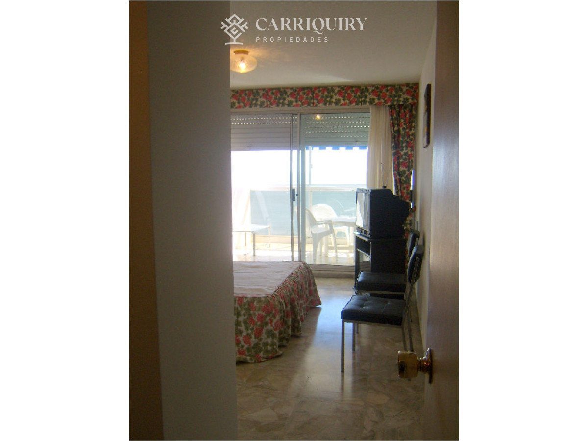 Apartamento ID.9187/Apartamento-en-venta-playa-Mansa-Punta-del-Este - Apartamento en Venta de 3 dormitorios en Punta del este , Playa Mansa , Edificio Tequendama , Frente al mar 