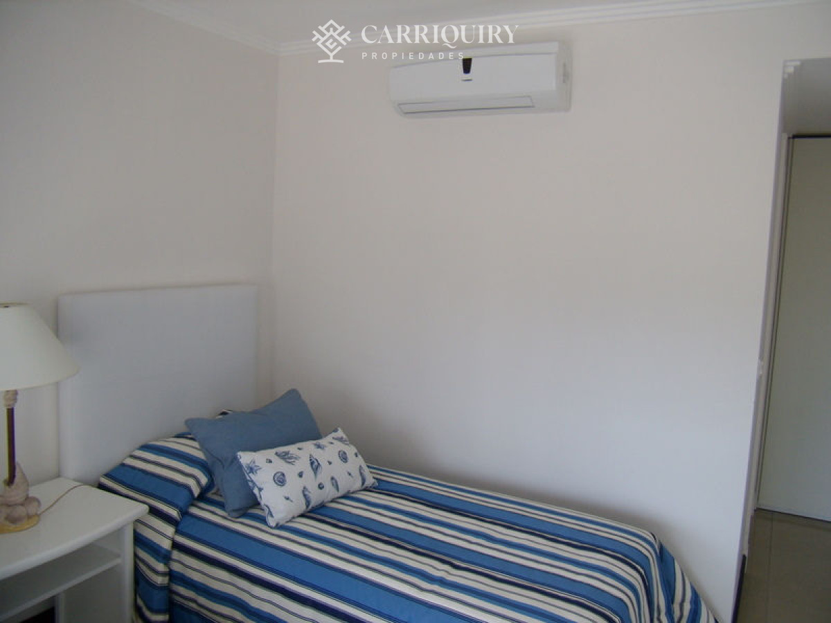 Apartamento ID.8350/Alquiler-de-temporada-apartamento-2-½-en-Chiverta,-Punta-del-Este - Apartamento en alquiler 