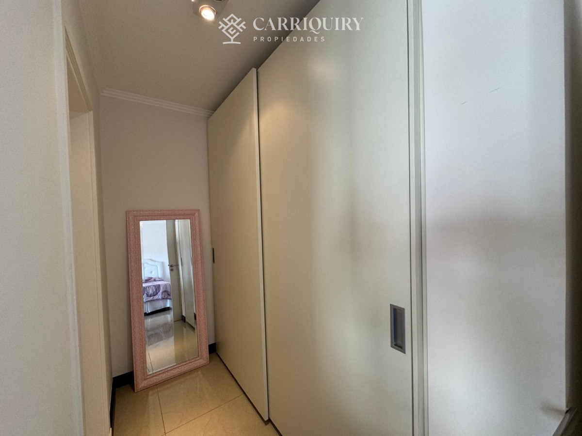 Apartamento ID.8433/Apartamento-en-Mansa--Punta-del-Este-en-venta-de-3-dormitorios. - Apartamento en Brava, 3 dormitorios *