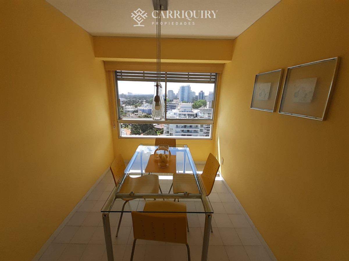 Apartamento ID.10633 - Apartamento en Venta de 3 dormitorios en  Punta del este , Playa Brava , Torre Tiburon 