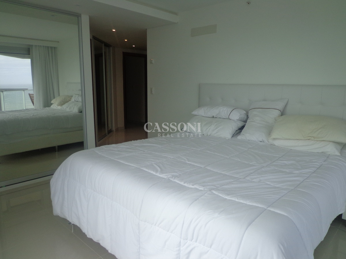 Apartamento ID.876 - Brava 3 dormitorios y servicio