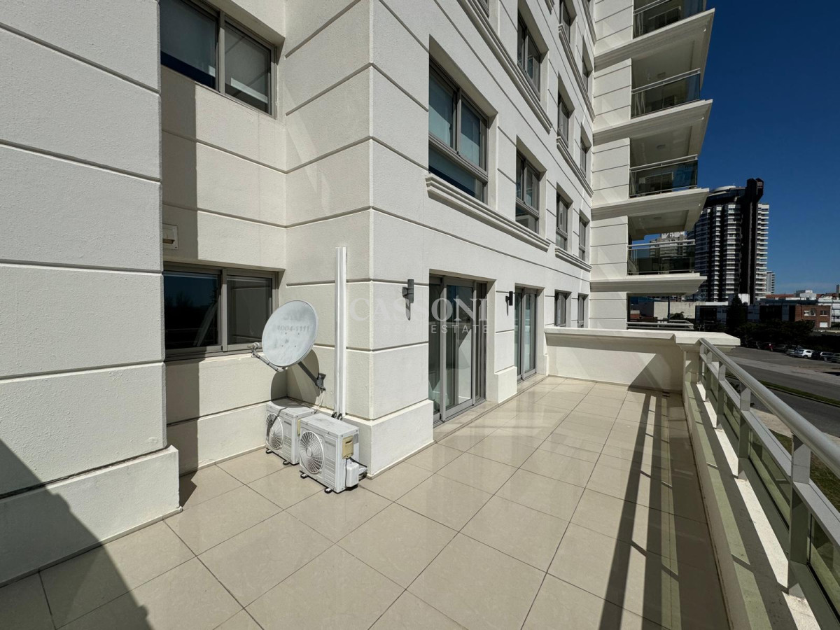 Apartamento ID.2403 - Apartamento en torre de lujo