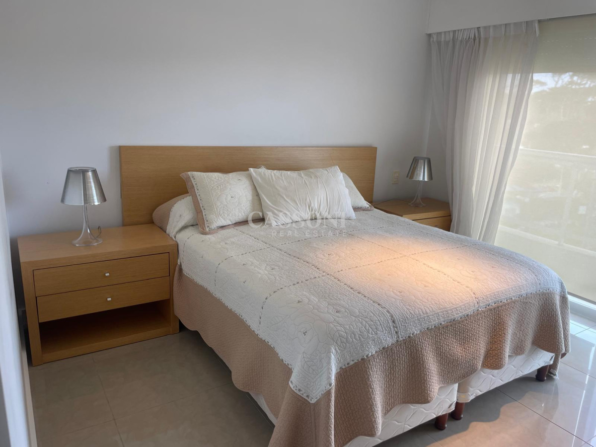 Apartamento ID.2811 - Primera fila mansa con todos los 
