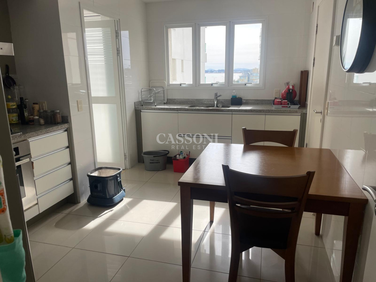 Apartamento ID.2811 - Primera fila mansa con todos los 