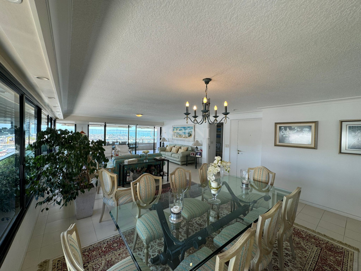 Apartamento ID.2494 - Frente al puerto soñada vista