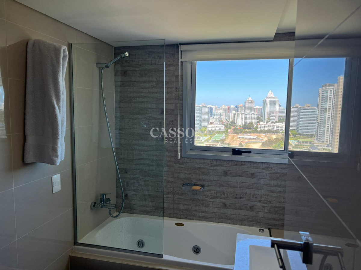 Apartamento ID.876 - Brava 3 dormitorios y servicio