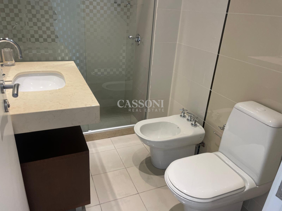 Apartamento ID.2811 - Primera fila mansa con todos los 