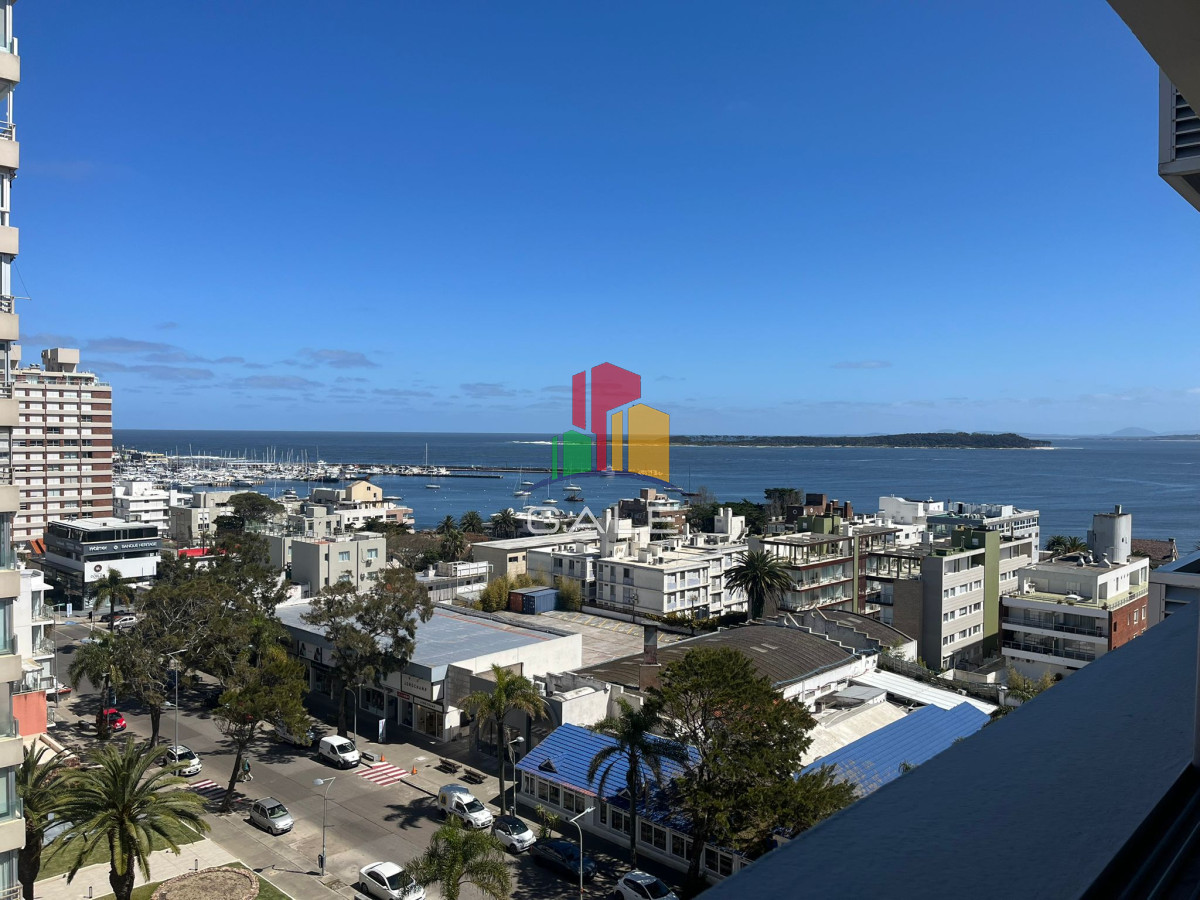 Apartamento ID.3066 - Piso alto con vista al puerto