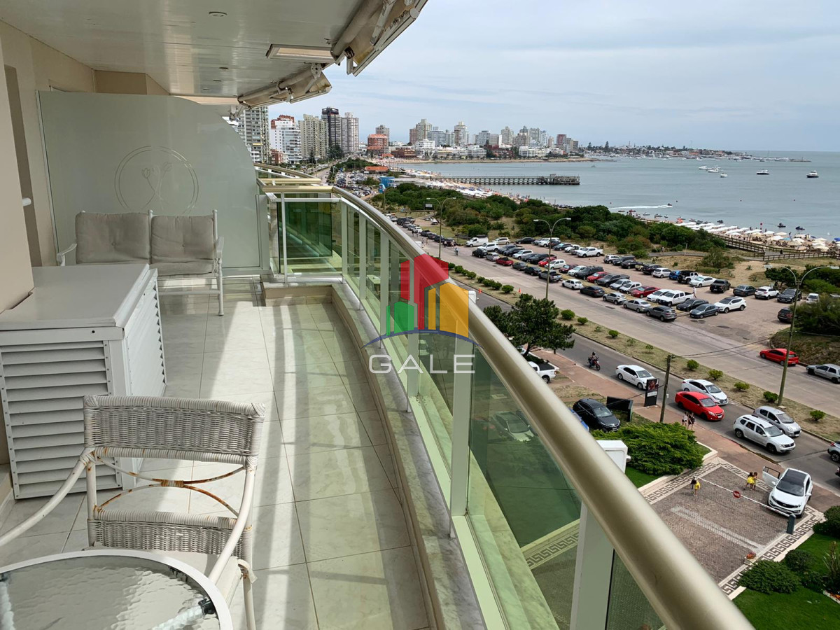 Apartamento ID.4463 - Mansa, 3 dormitorios primera linea