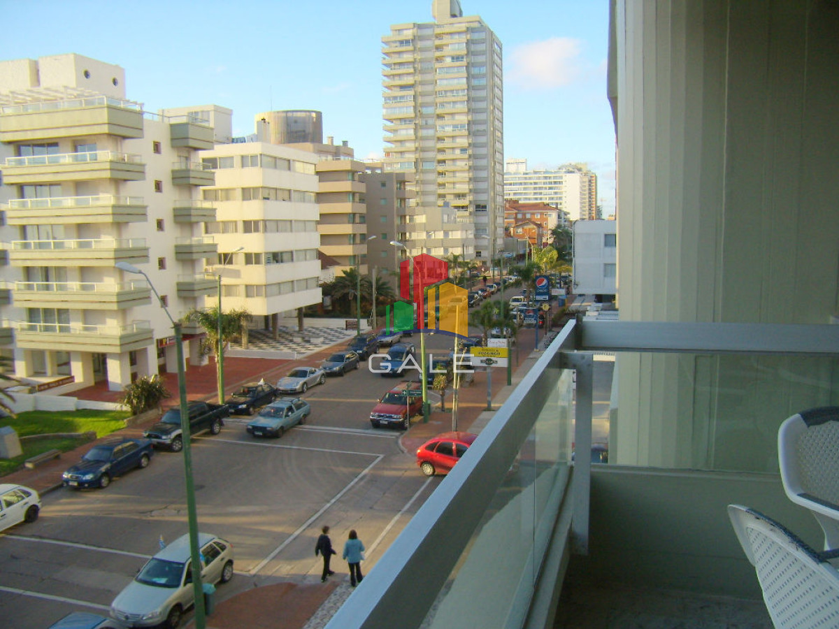 Apartamento ID.2612 - Apartamento en Peninsula, 3 dormitorios *