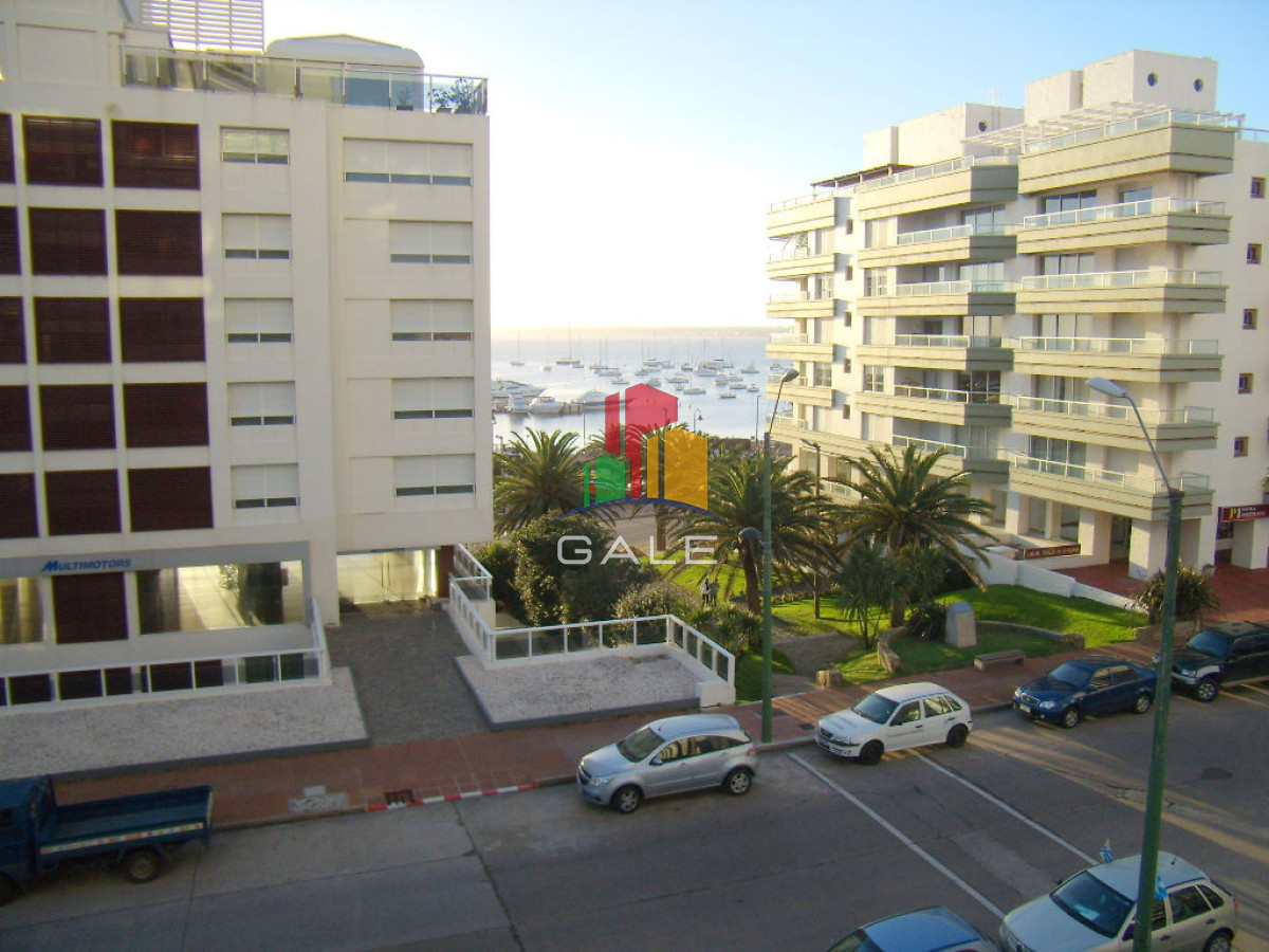 Apartamento ID.2612 - Apartamento en Peninsula, 3 dormitorios *