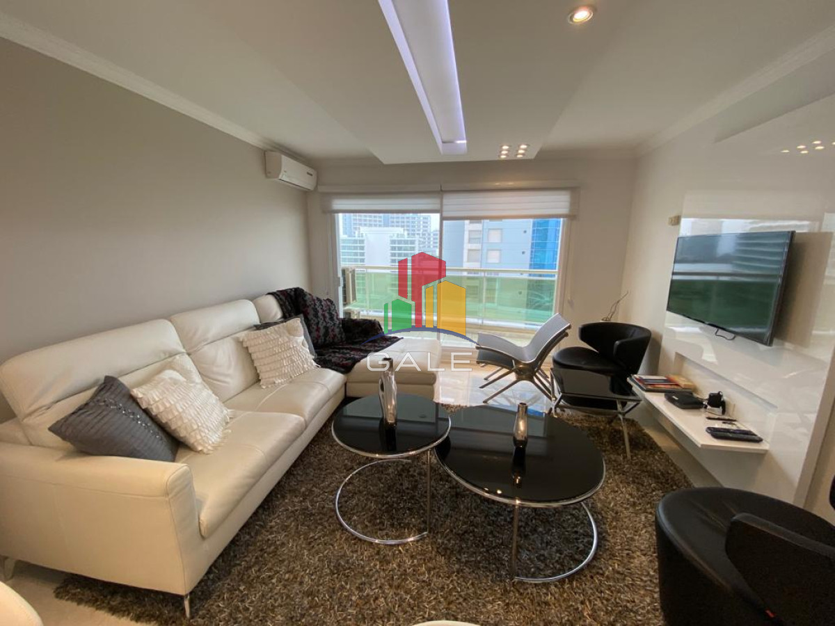 Apartamento ID.4326 - Apartamento en Venta de 3 dormitorios en Edificio Coral Tower , Punta del este , Playa Mansa 