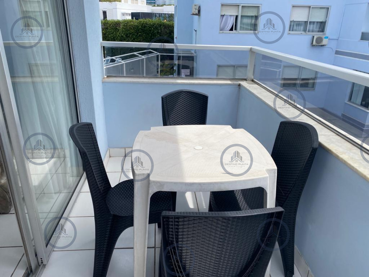 Apartamento ID.3131 - Apartamento en Venta de 1 Dormitorio en Punta del Este, Playa Mansa 