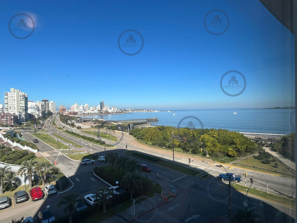 Apartamento ID.3310 - Apartamento de 3 dormitorios en Torre Millenium , Punta del este , Playa Mansa 