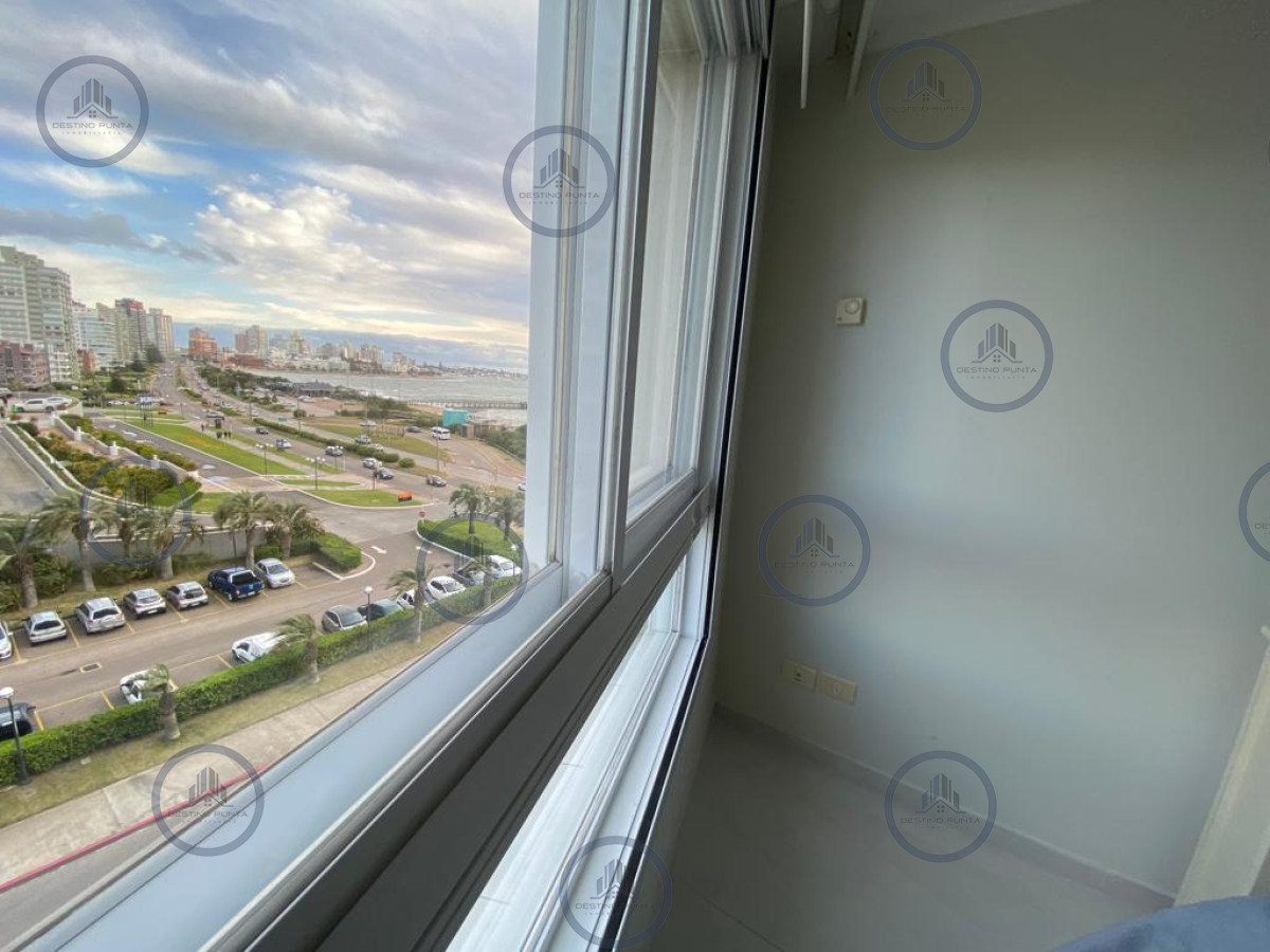 Apartamento ID.3310 - Apartamento de 3 dormitorios en Torre Millenium , Punta del este , Playa Mansa 