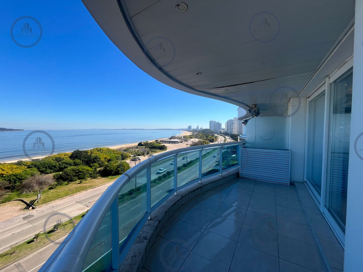 Apartamento ID.3310 - Apartamento de 3 dormitorios en Torre Millenium , Punta del este , Playa Mansa 
