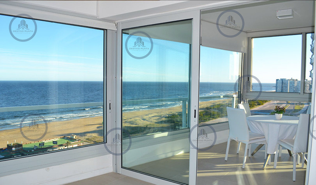 Apartamento ID.296 - Alquiler y venta de apartamento esquinero en Torre Le Parc II, Playa Brava, Punta del Este