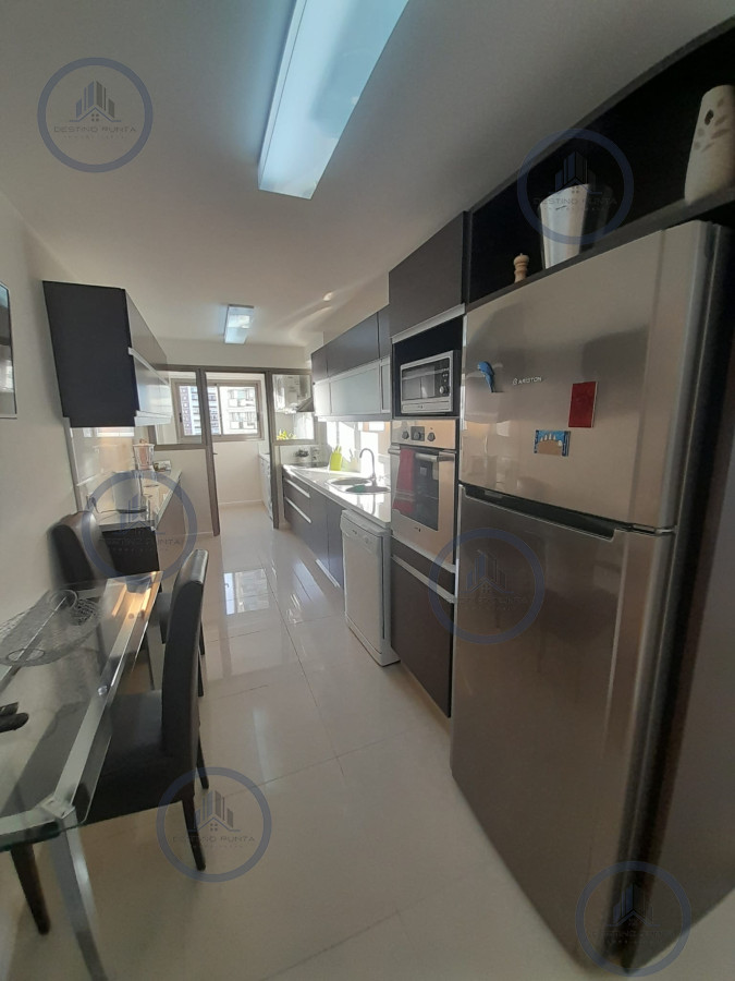 Apartamento ID.2949 - Apartamento en Alquiler de 3 Dormitorios en Punta del este, Torre Imperiale