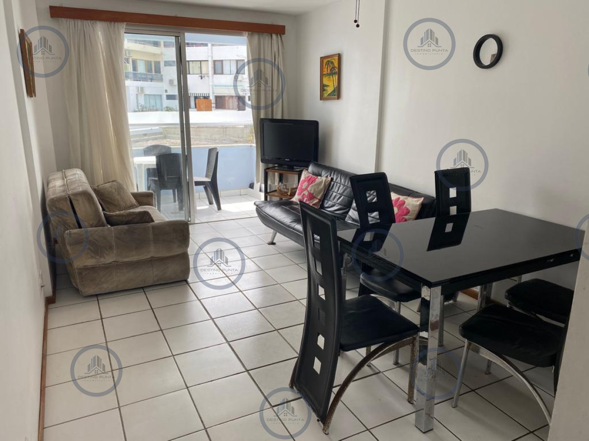 Apartamento ID.3131 - Apartamento en Venta de 1 Dormitorio en Punta del Este, Playa Mansa 