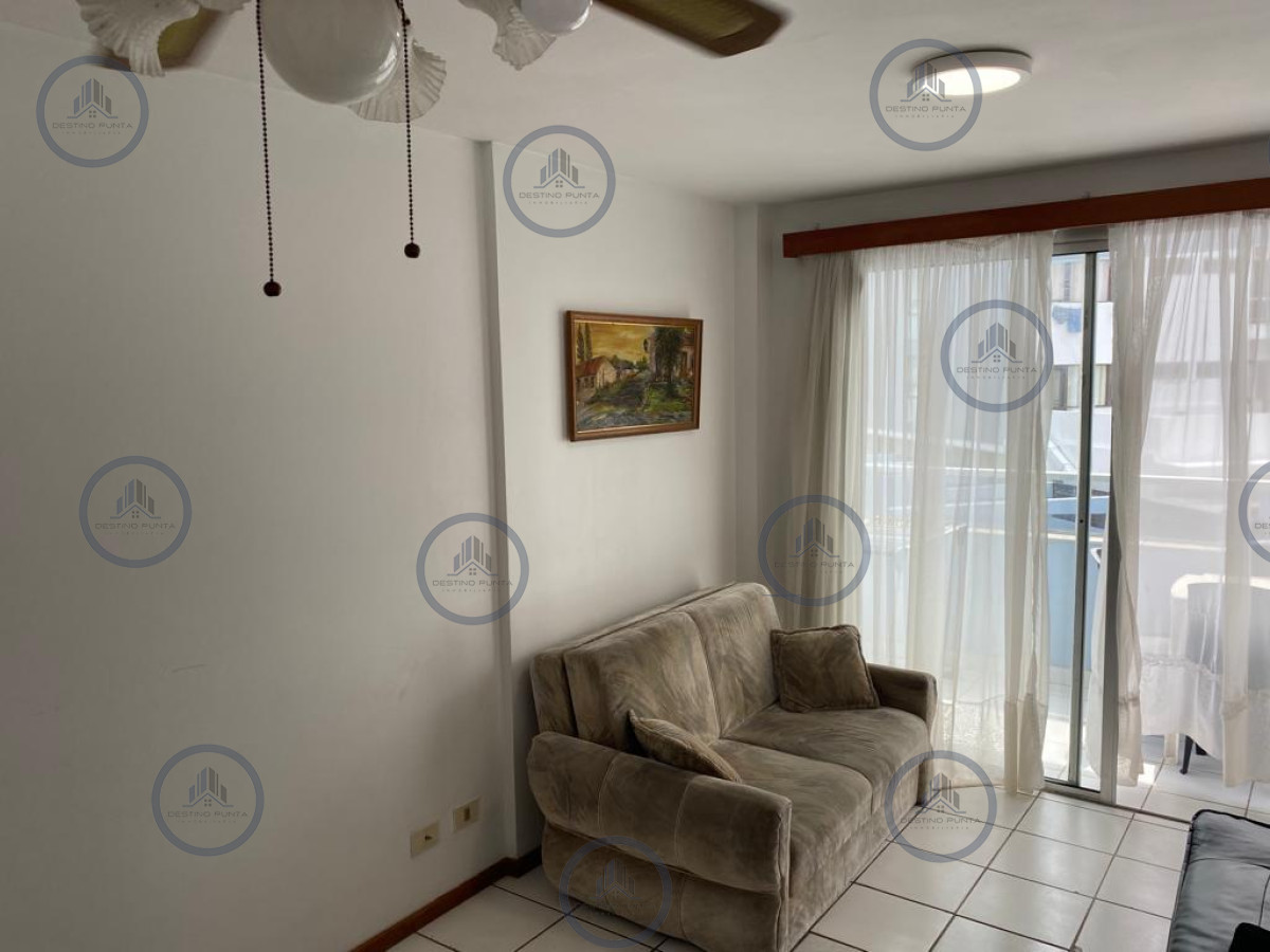 Apartamento ID.3131 - Apartamento en Venta de 1 Dormitorio en Punta del Este, Playa Mansa 