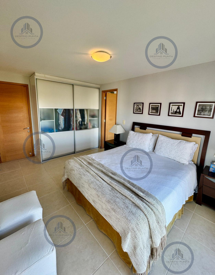 Apartamento ID.2108 - Apartamento de 3 Dormitorios en Alquiler a metros del Mar, Punta del Este Playa Mansa