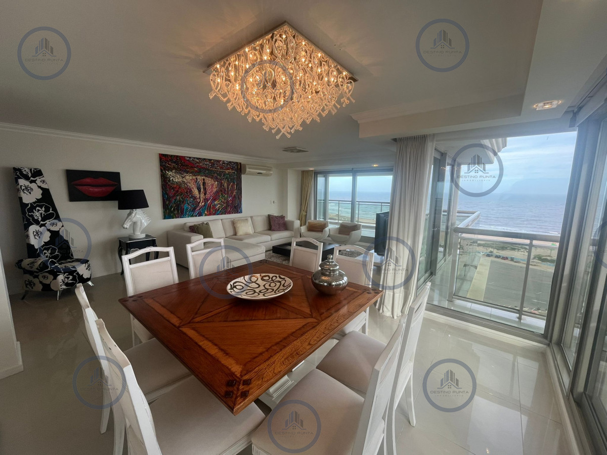 Apartamento en alquiler temporal de 3 dormitorios en Torre Imperiale , Punta del este , Playa brava — fotografía 3