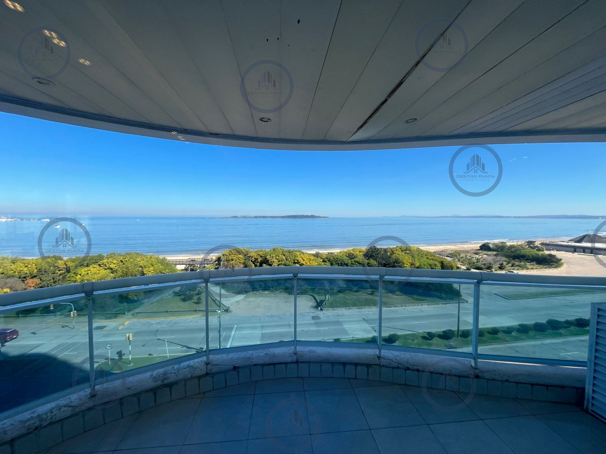 Apartamento ID.3310 - Apartamento de 3 dormitorios en Torre Millenium , Punta del este , Playa Mansa 
