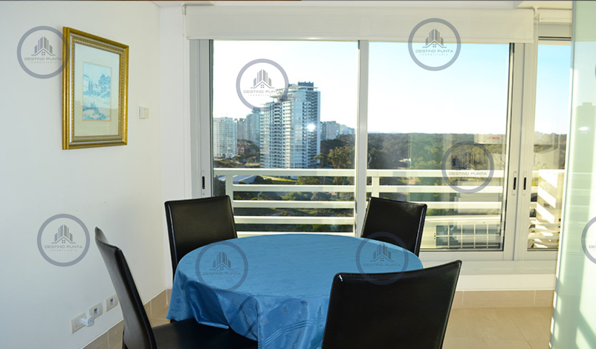 Apartamento ID.296 - Alquiler y venta de apartamento esquinero en Torre Le Parc II, Playa Brava, Punta del Este