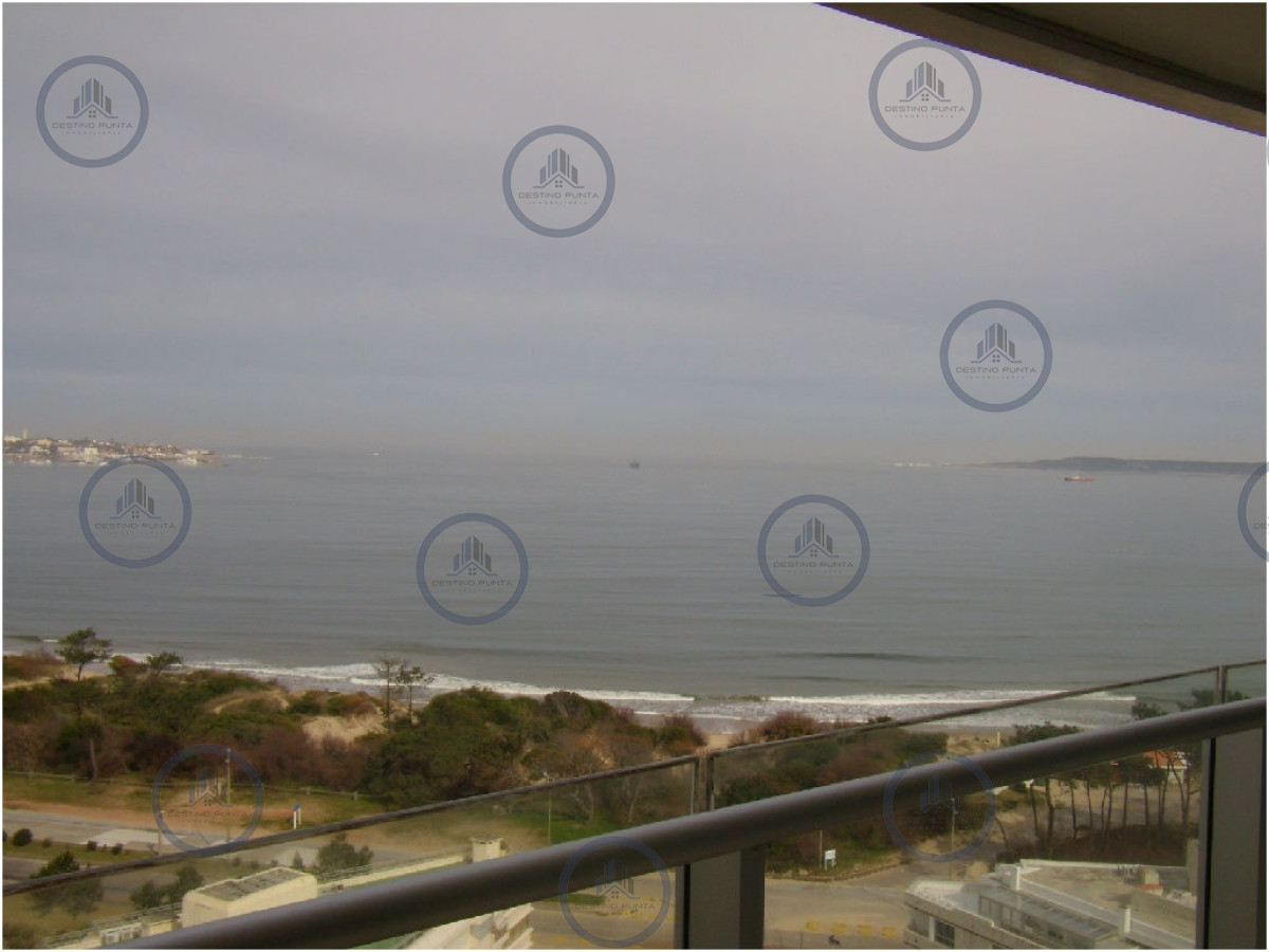 Apartamento ID.2108 - Apartamento de 3 Dormitorios en Alquiler a metros del Mar, Punta del Este Playa Mansa