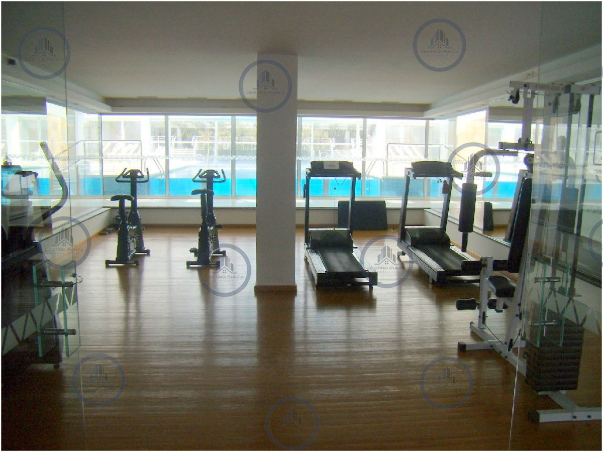 Apartamento ID.2108 - Apartamento de 3 Dormitorios en Alquiler a metros del Mar, Punta del Este Playa Mansa