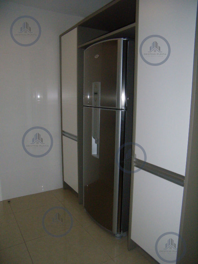 Apartamento ID.3210 - Apartamento en Mansa, 3 dormitorios con vista al mar