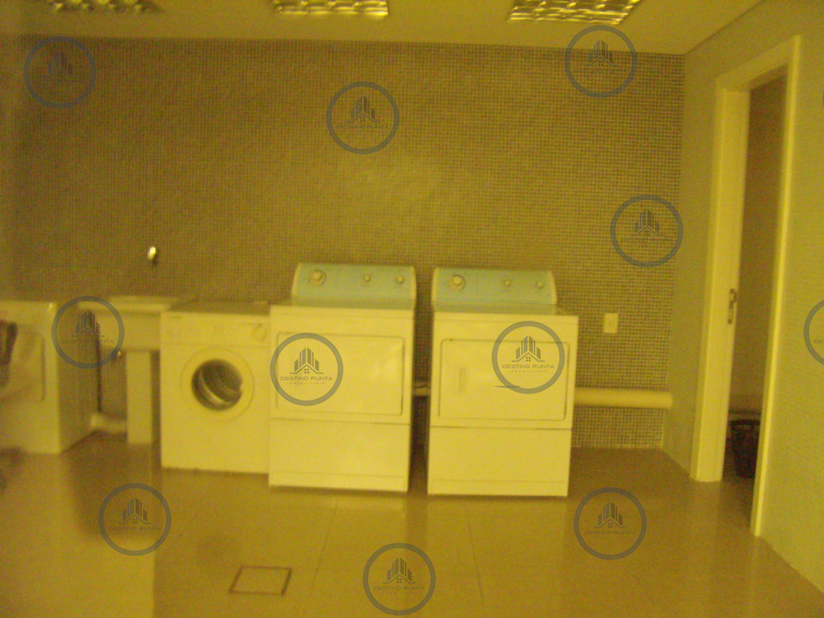 Apartamento ID.3210 - Apartamento en Mansa, 3 dormitorios con vista al mar