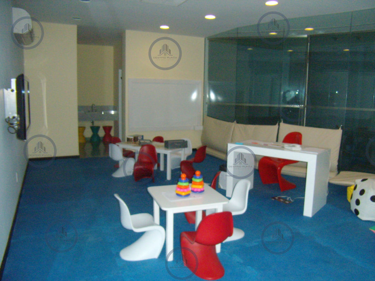 Apartamento ID.3210 - Apartamento en Mansa, 3 dormitorios con vista al mar