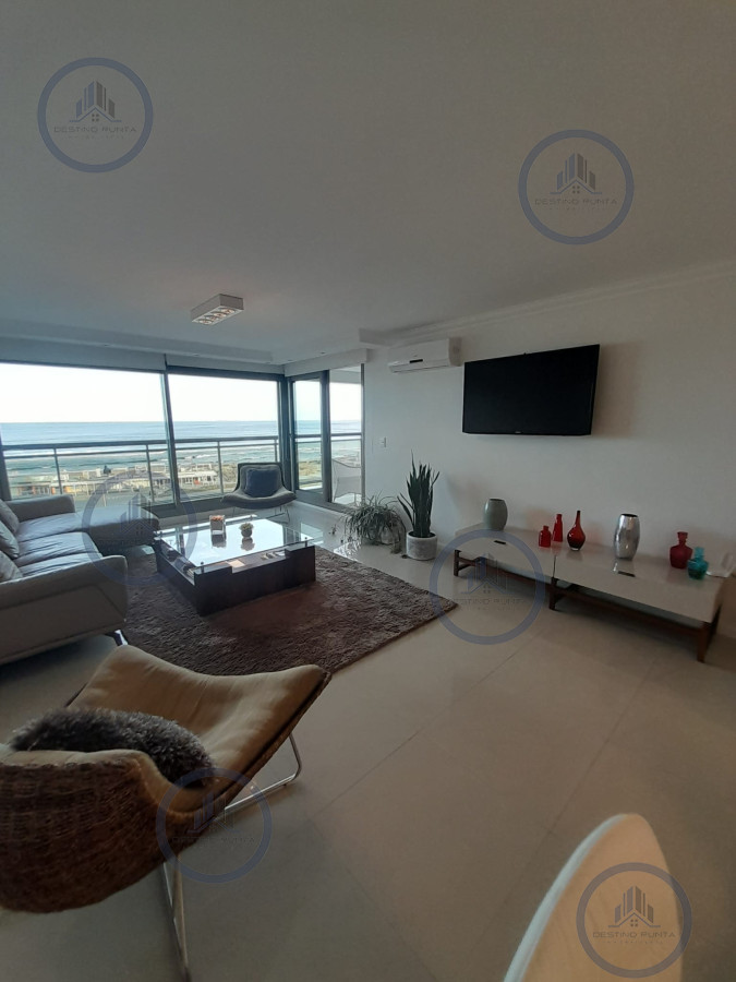 Apartamento ID.2949 - Apartamento en Alquiler de 3 Dormitorios en Punta del este, Torre Imperiale