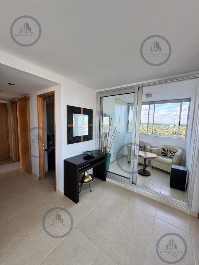 Apartamento ID.2108 - Apartamento de 3 Dormitorios en Alquiler a metros del Mar, Punta del Este Playa Mansa