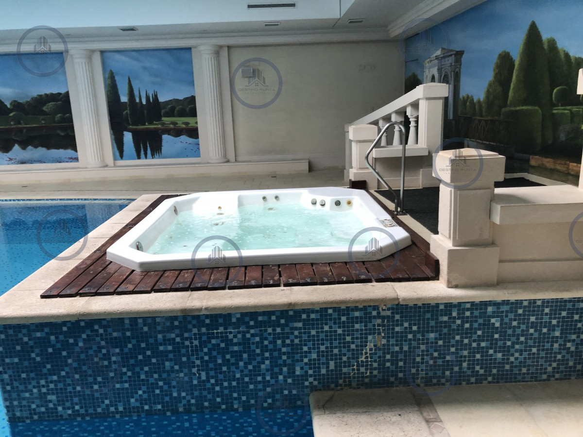 Apartamento ID.3310 - Apartamento de 3 dormitorios en Torre Millenium , Punta del este , Playa Mansa 