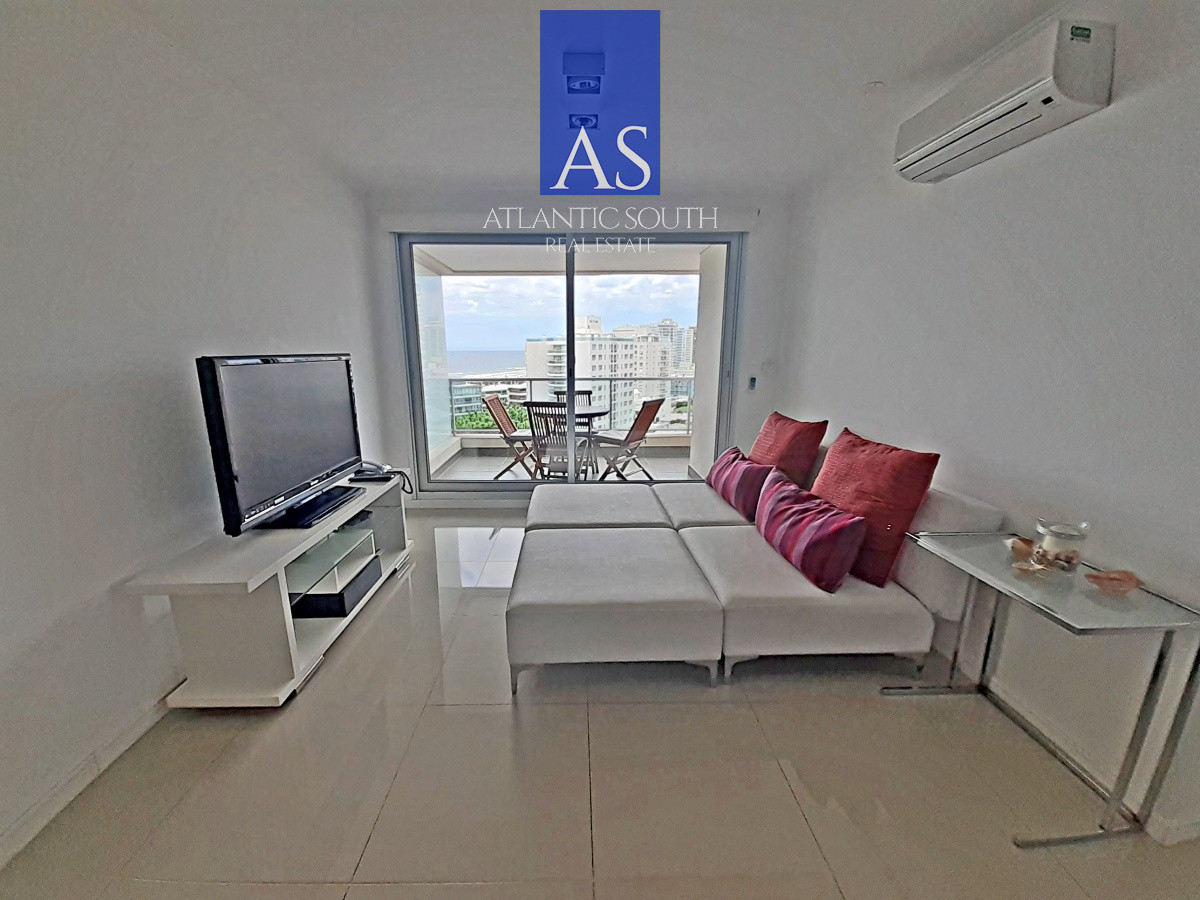 Apartamento ID.3746 - Apartamento moderno 2 dormitorios piso alto a pasos del mar en Playa Brava